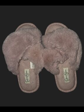 Jessica Simpson Plush Slide Slippers in Dusty Rose